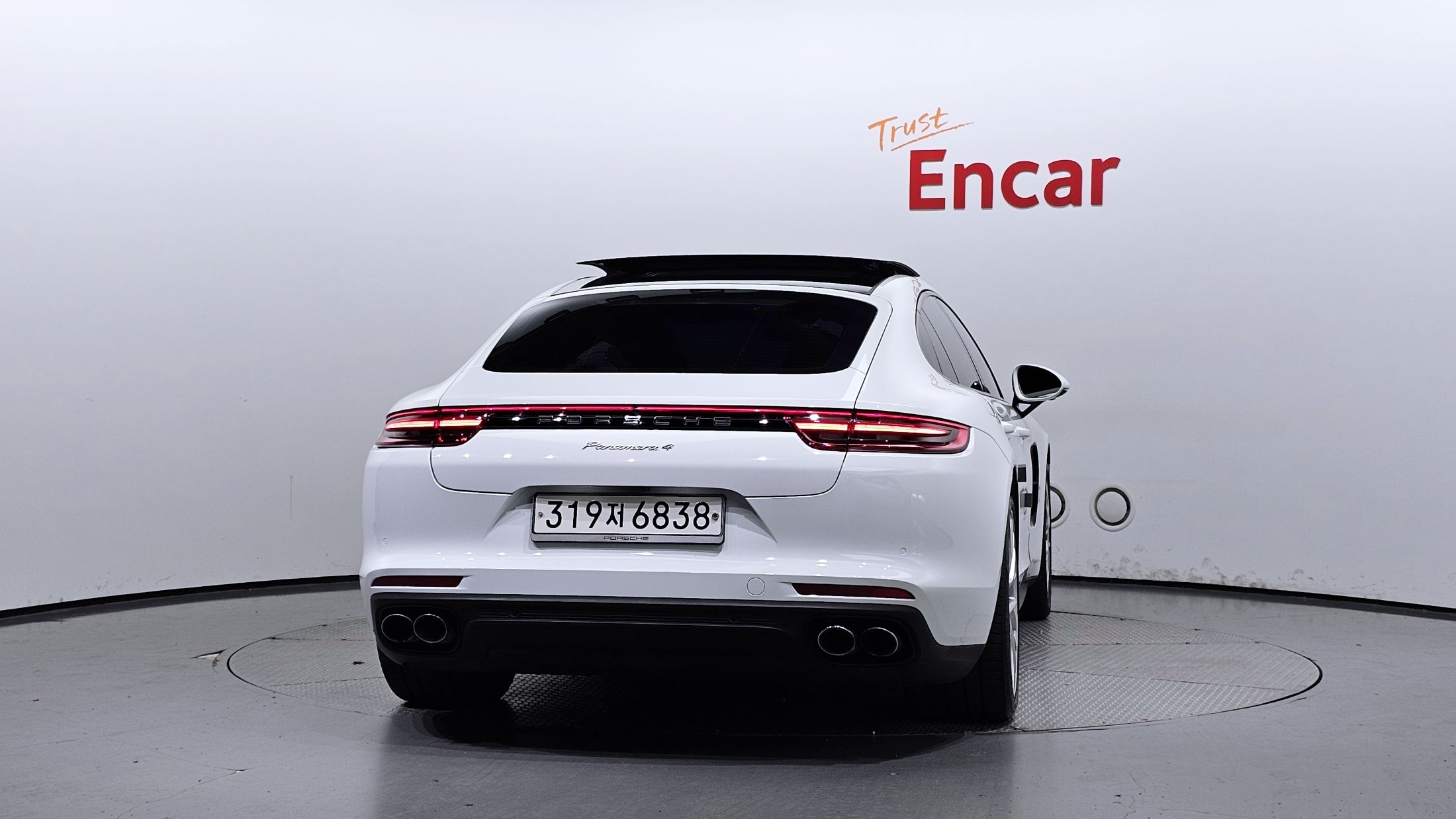 PORSCHE PANAMERA 971 2018