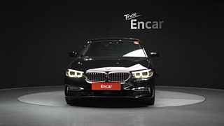 BMW 5-SERIES G30 2019
