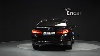 BMW 5-SERIES G30 2019