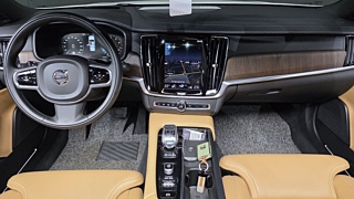 VOLVO S90 2021