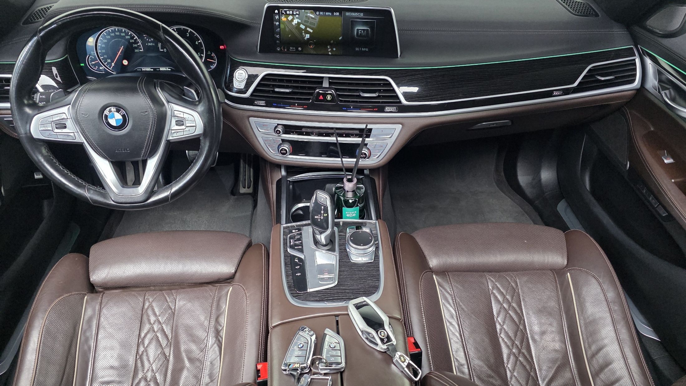 BMW 7-SERIES G11 2018