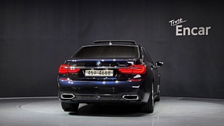 BMW 7-SERIES G11 2017