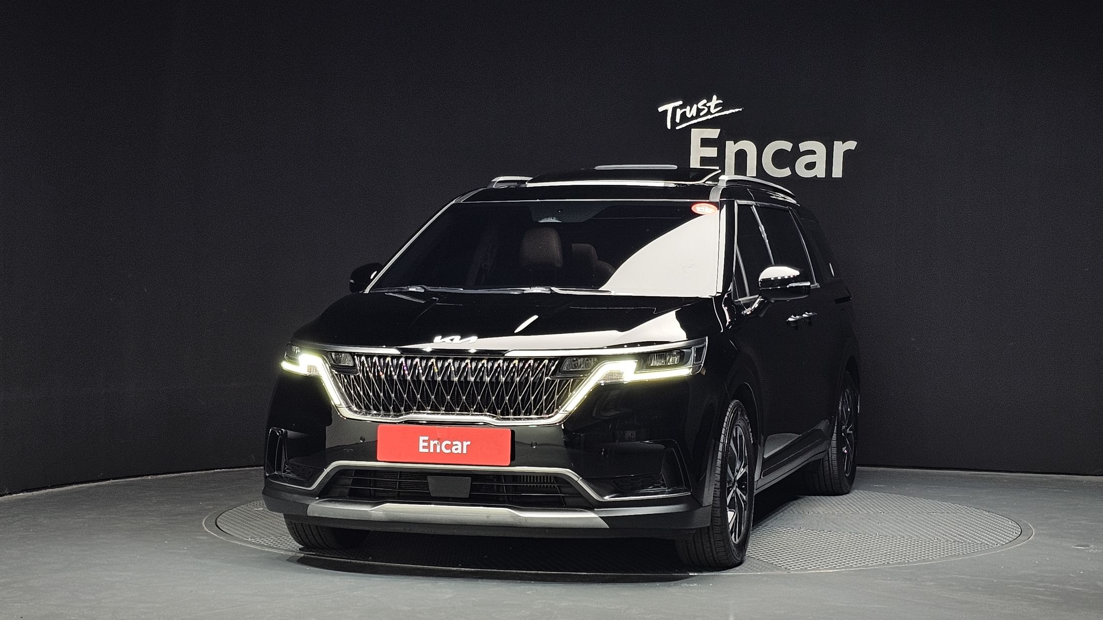 KIA CARNIVAL 2023
