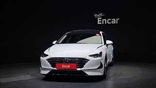 HYUNDAI SONATA DN8 2021