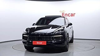 PORSCHE CAYENNE PO536 2021