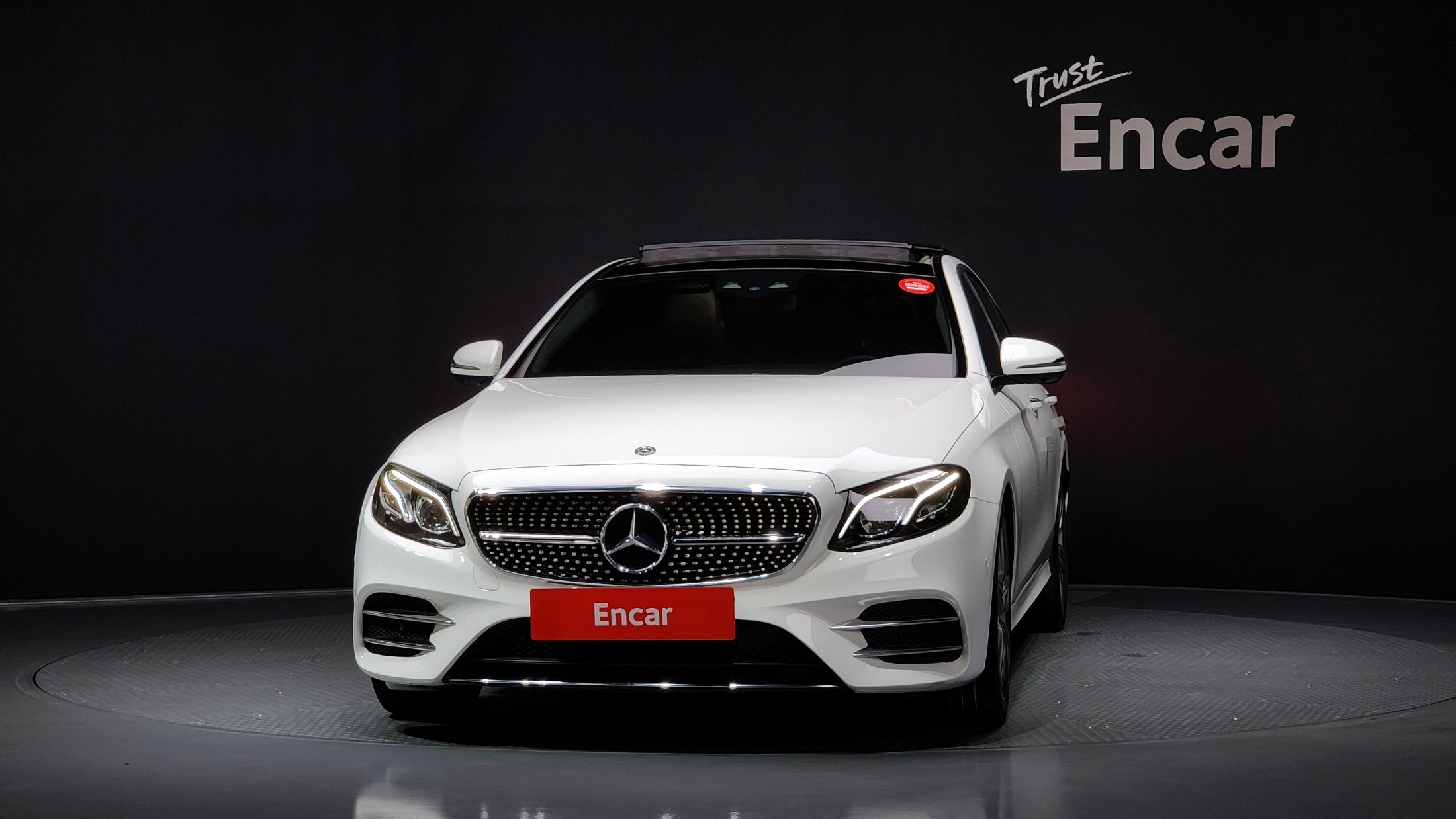 MERCEDES BENZ E-CLASS W213 2017