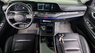 HYUNDAI GRANDEUR IG HYBRID 2019