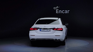 MERCEDES BENZ E-CLASS W213 2023