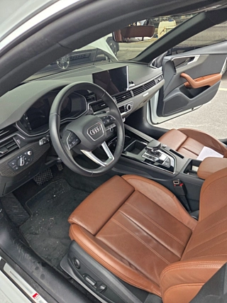 AUDI A5 F5 2023