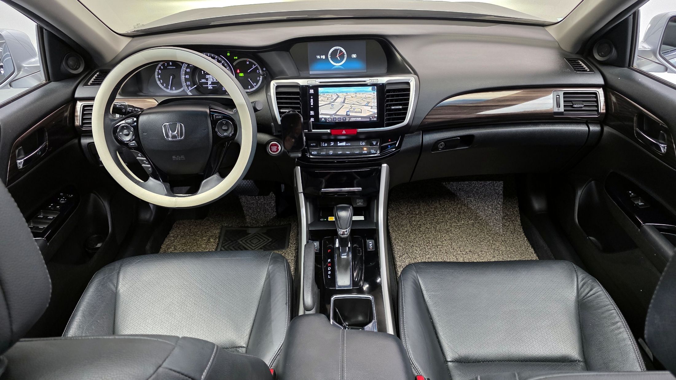 HONDA ACCORD 2016
