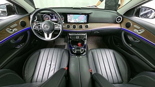 MERCEDES BENZ E-CLASS W213 2019
