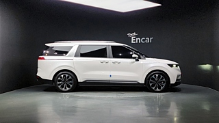 KIA CARNIVAL 2021