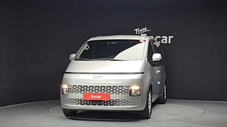HYUNDAI STARIA 2022