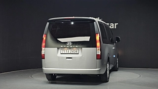 HYUNDAI STARIA 2022