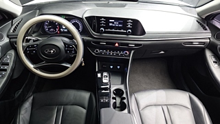 HYUNDAI SONATA DN8 2022
