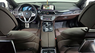 BMW 7-SERIES G11 2019
