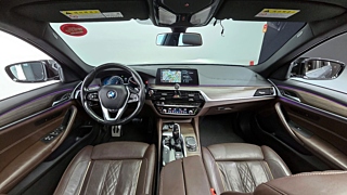 BMW 5-SERIES G30 2017