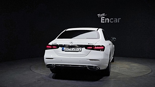 MERCEDES BENZ E-CLASS W213 2021