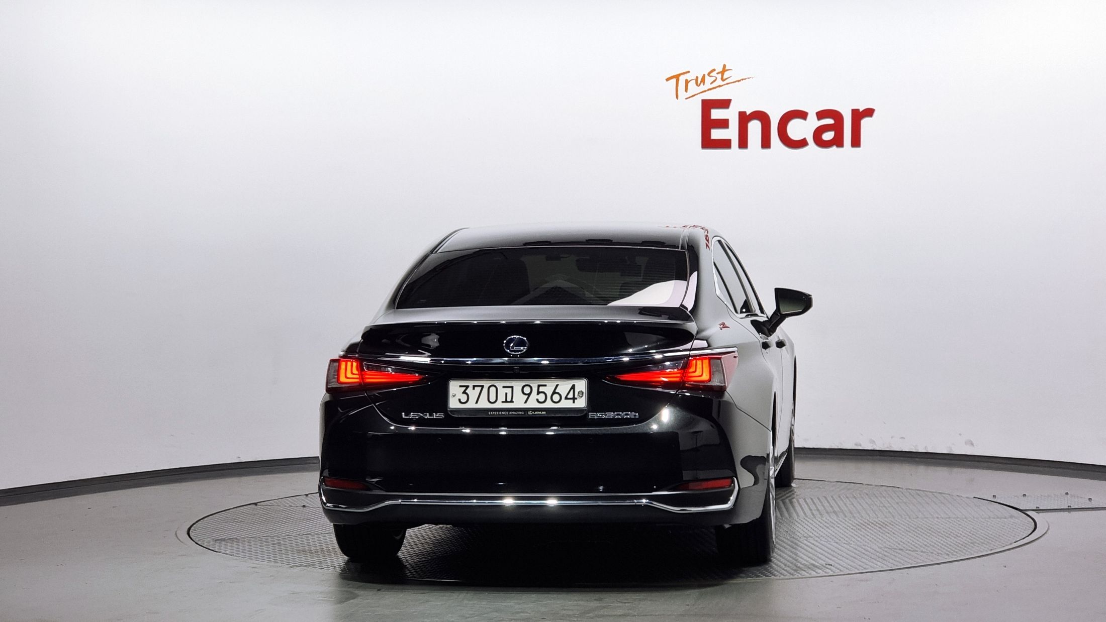 LEXUS ES300H 2019