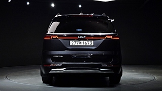 KIA CARNIVAL 2023
