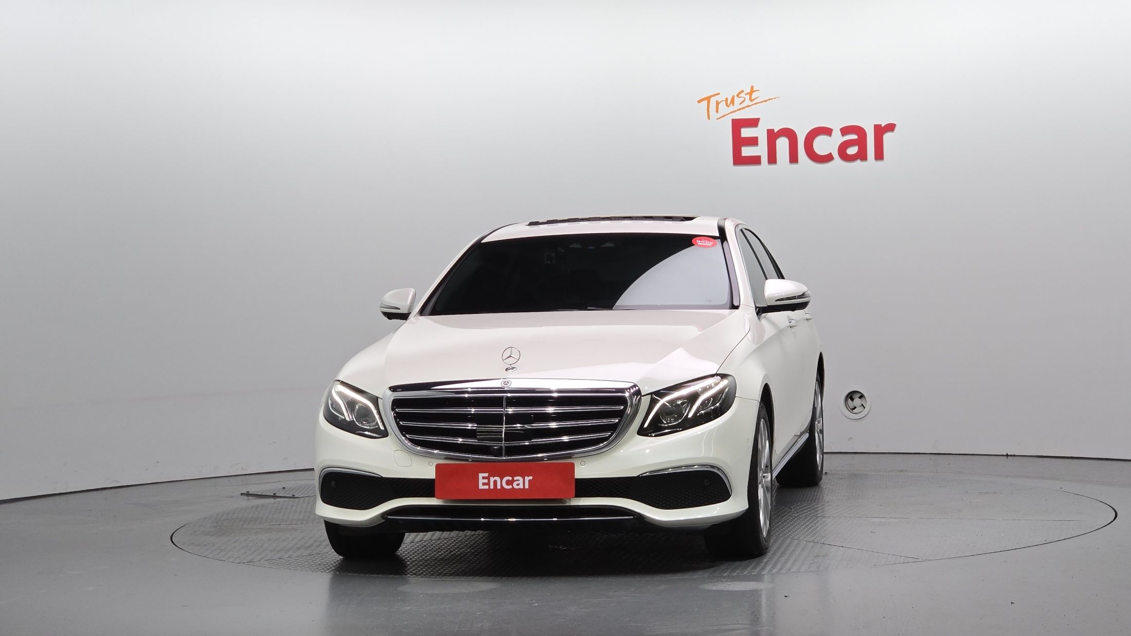 MERCEDES BENZ E-CLASS W213 2020