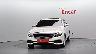 MERCEDES BENZ E-CLASS W213 2020