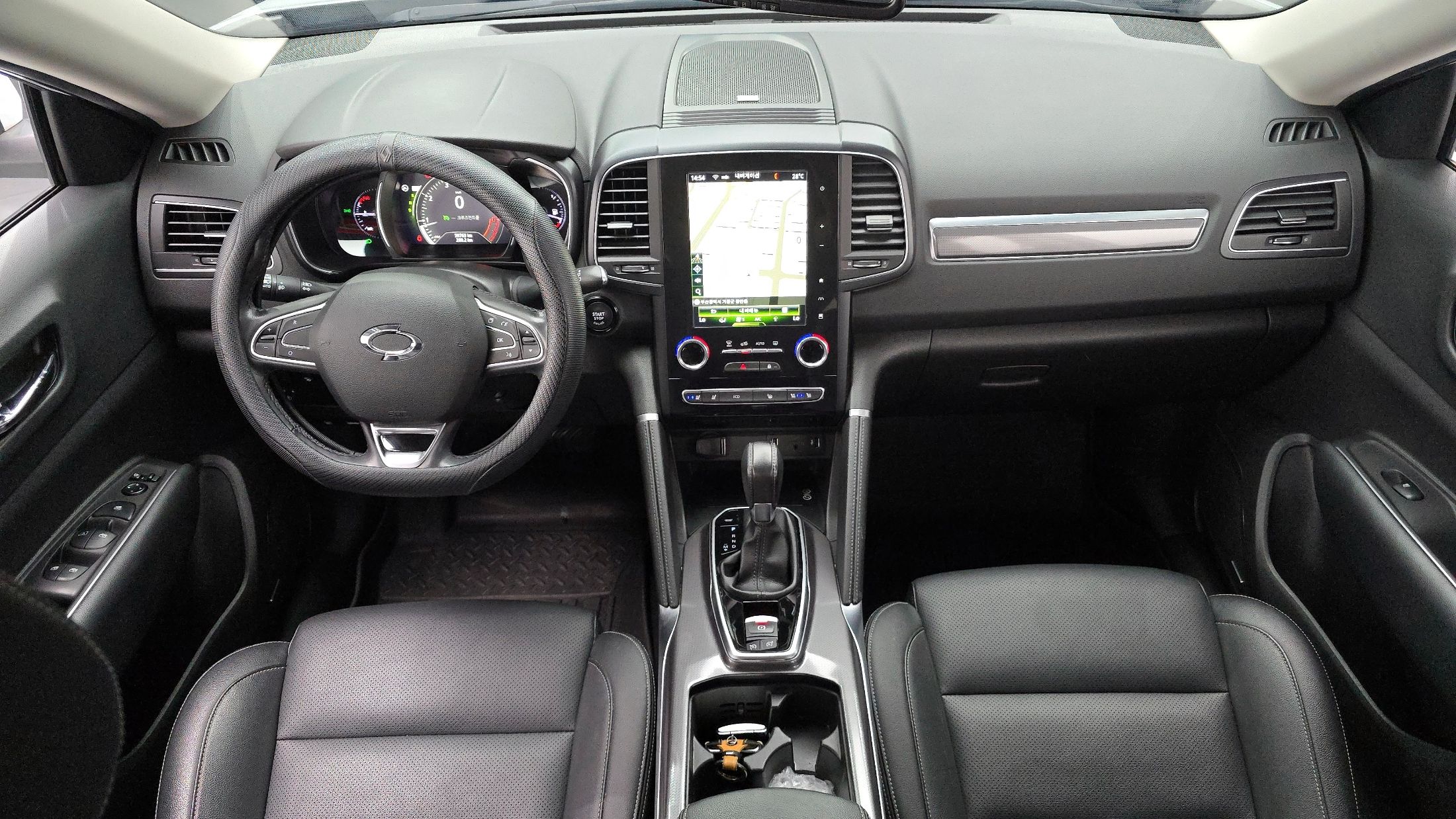 SAMSUNG QM6 2020