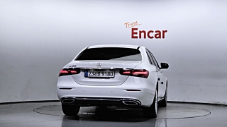 MERCEDES BENZ E-CLASS W213 2021