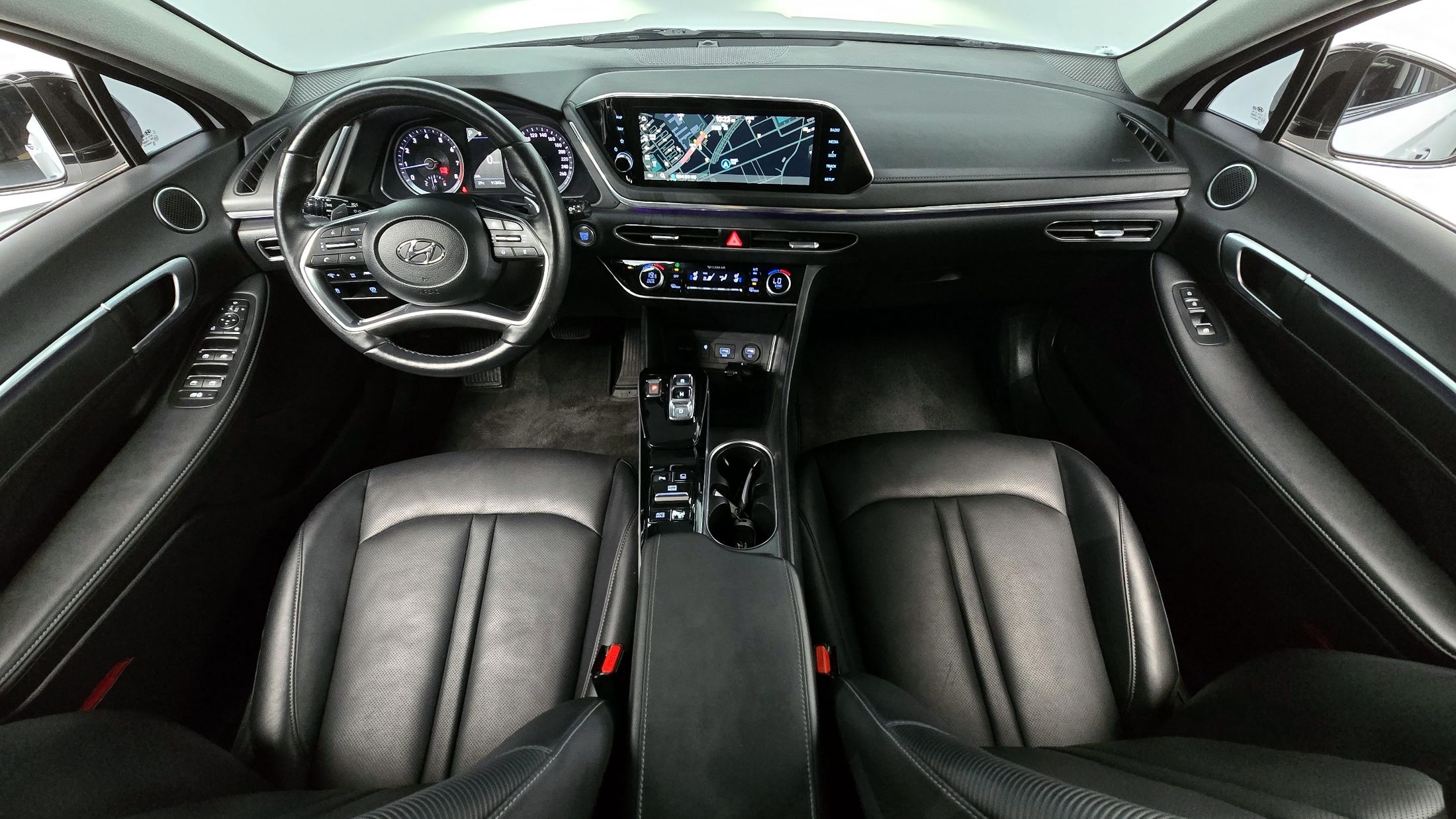 HYUNDAI SONATA DN8 2021