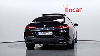 BMW 8-SERIES G15 2022