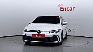 VOLKSWAGEN GOLF 2024