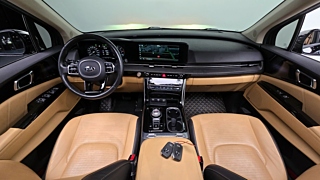 KIA CARNIVAL 2021