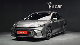 TOYOTA CAMRY XV80  2.5 XLE Premium Hybrid 2025