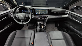 TOYOTA CAMRY XV80  2.5 XLE Premium Hybrid 2025