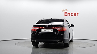 HYUNDAI GRANDEUR HG 2016