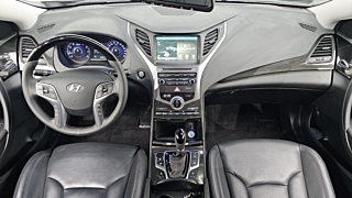 HYUNDAI GRANDEUR HG 2016