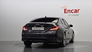 GENESIS G70 2020