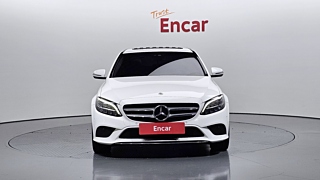 MERCEDES BENZ C-CLASS W205 2019