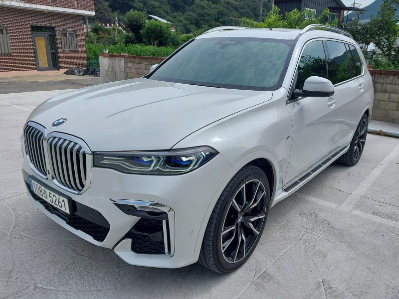 BMW X7 G07 2021