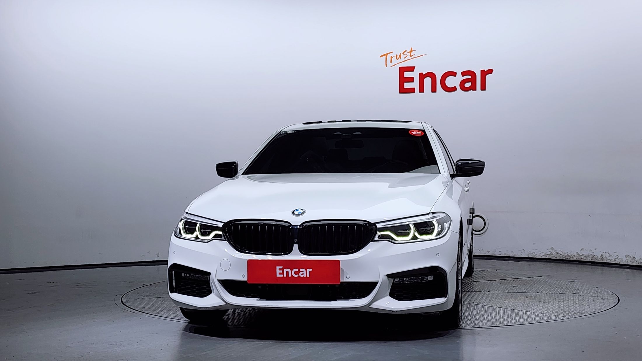 BMW 5-SERIES G30 2017