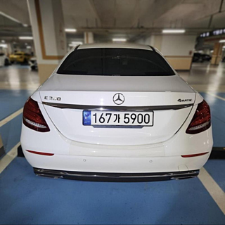 MERCEDES BENZ E-CLASS W213 2020