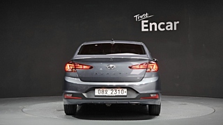 HYUNDAI AVANTE AD 2018