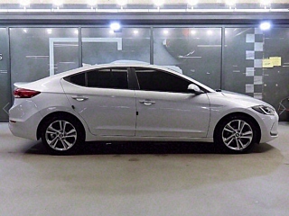 HYUNDAI AVANTE AD 2017