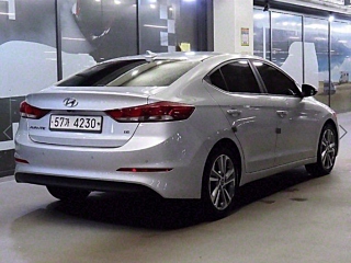 HYUNDAI AVANTE AD 2017