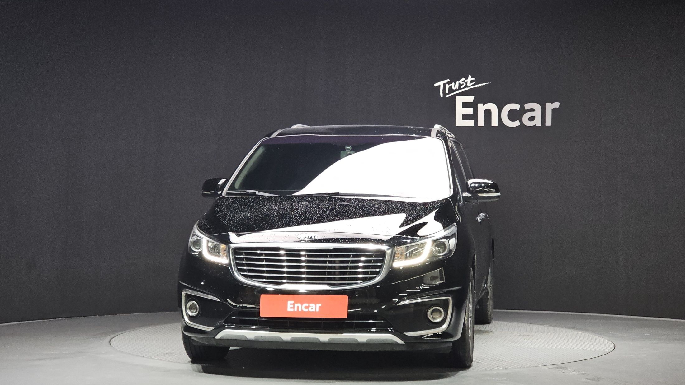 KIA CARNIVAL 2017
