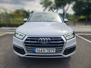 AUDI Q5 FY 2020