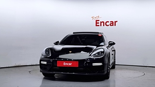 PORSCHE PANAMERA 971 2018