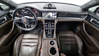 PORSCHE PANAMERA 971 2018