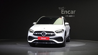 MERCEDES BENZ GLA-CLASS H247 2020