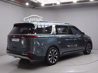 KIA CARNIVAL 2021